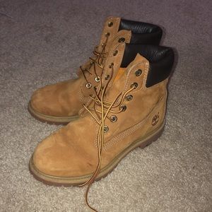 Timberland Boots Women’s Size 7.5